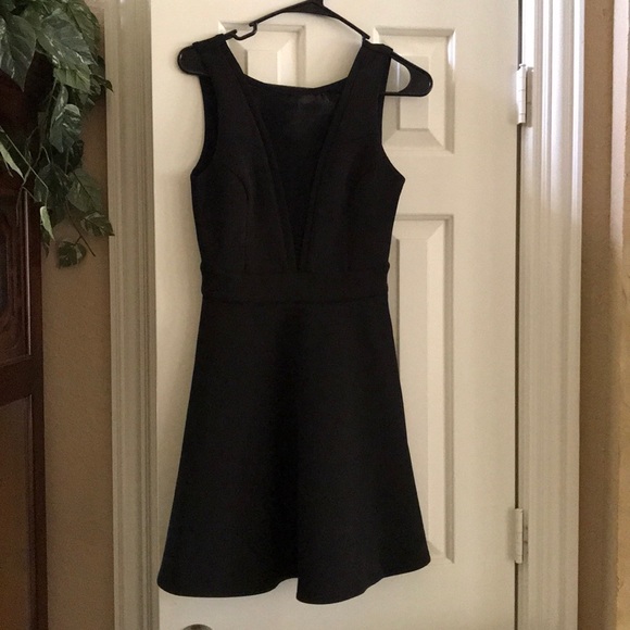 black mini halter dress Satin Sleeveless – Groovy Mimi Minimalist White A-Line Midi COLOR:Custom Color( Add the color in the 
